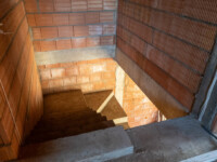 Schody widziane z piętra w budynku D