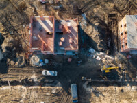 Widok z góry na domy C, B, A