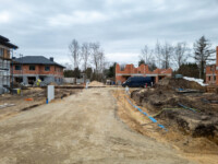 Droga osiedlowa oraz instalacje wzdłuż niej